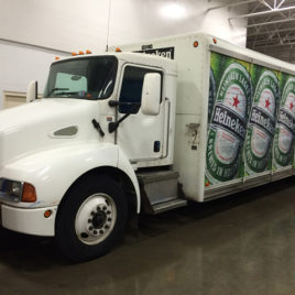 2005 Kenworth T300